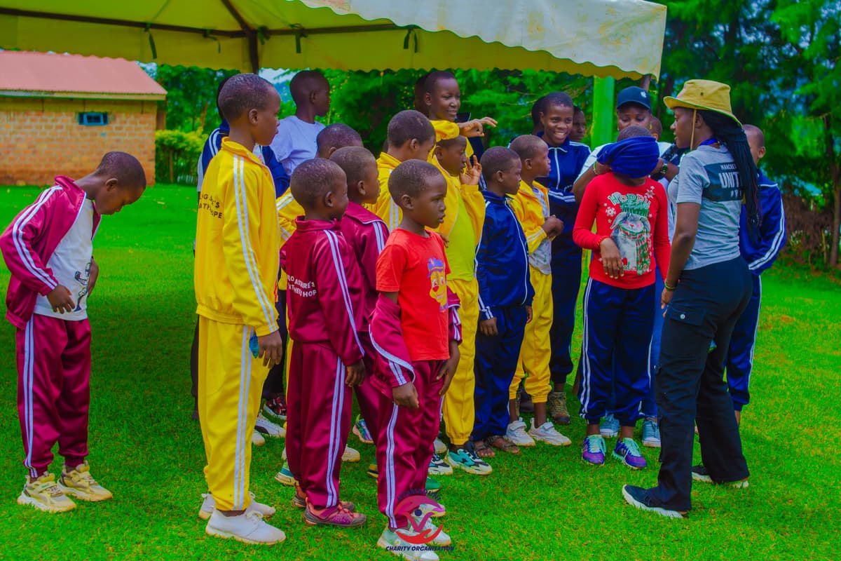 Utamaduni volunteers